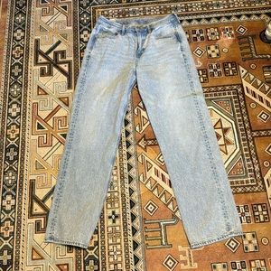 American Eagle 90s Straight Jeans